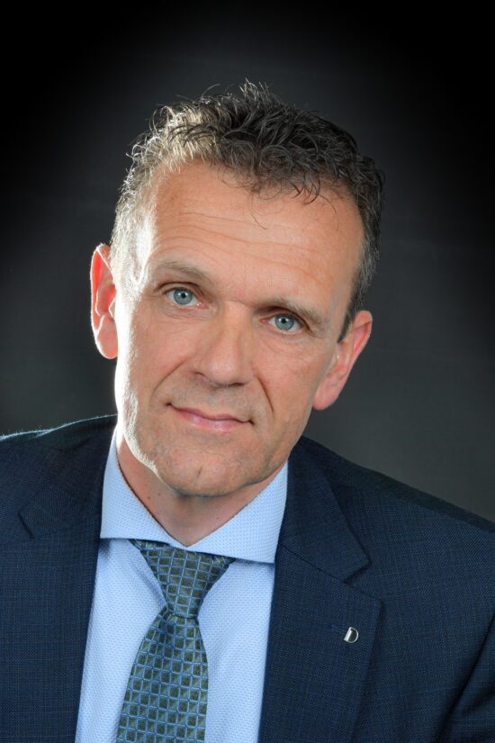 Dirigent Gerrit Schinkel Dirigent Gerrit Schinkel